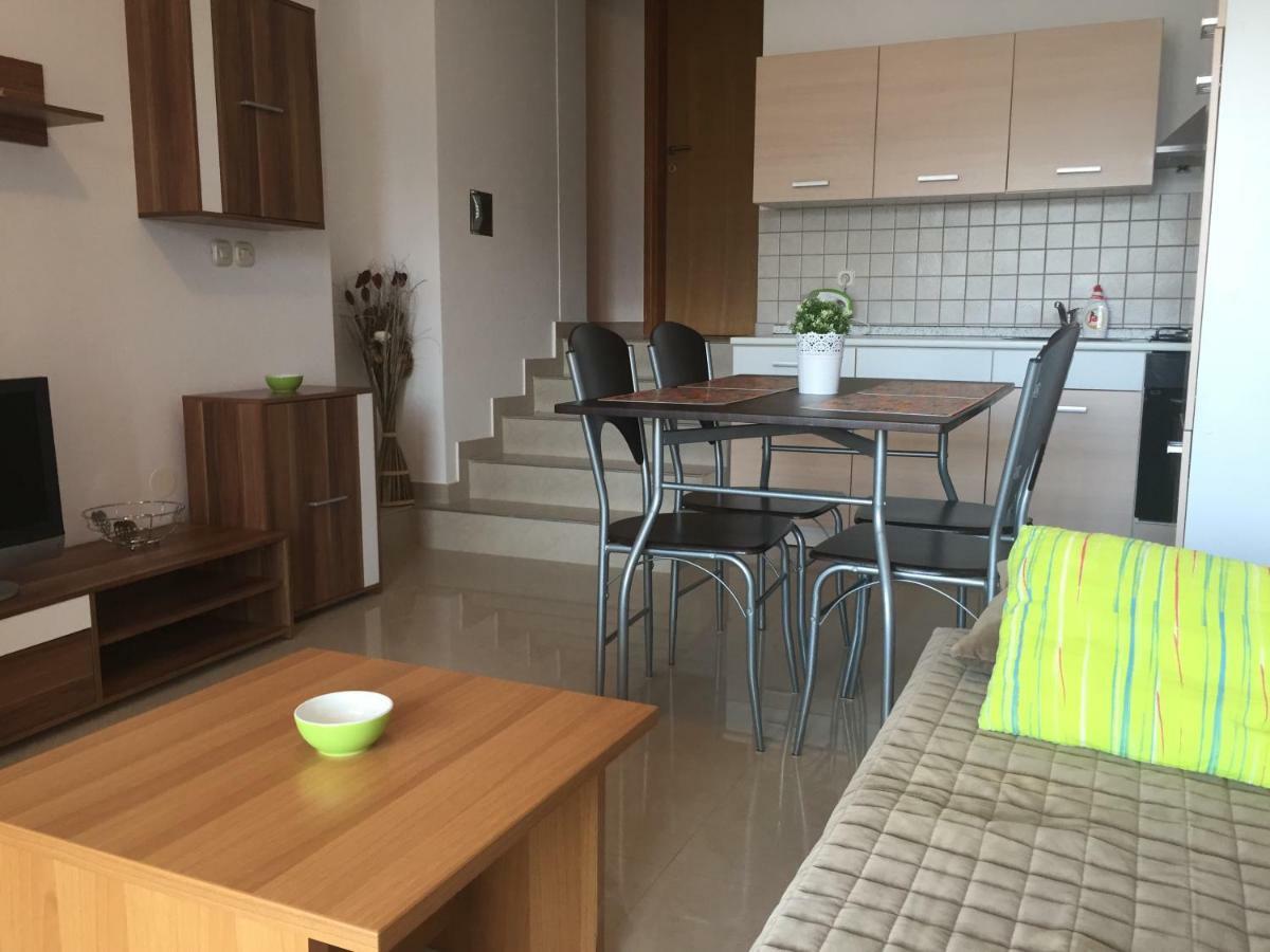 Appartement Aurora à Pag Town Extérieur photo
