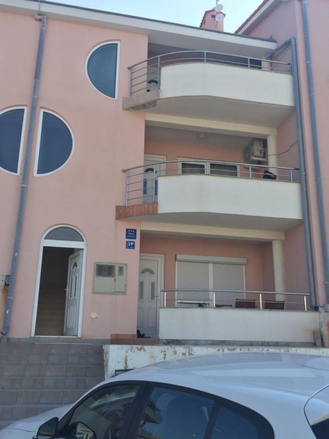 Appartement Aurora à Pag Town Extérieur photo